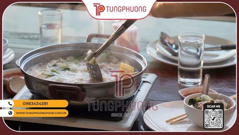Bạn đã biết cách nấu lẩu bò thập cẩm đơn giản mà thơm ngon?